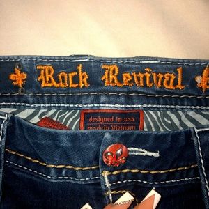 ROCK REVIVAL JEANS SZ 31